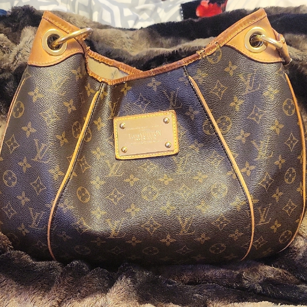 Louis Vuitton Brown Monogram Hobo Bag with Gold Hardware